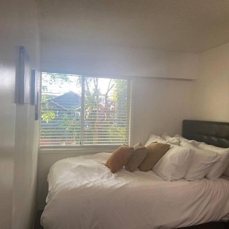 4 Bedroom Upper Level Kits Home Vancouver Esterno foto