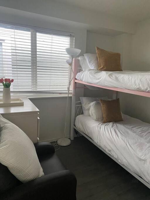 4 Bedroom Upper Level Kits Home Vancouver Esterno foto