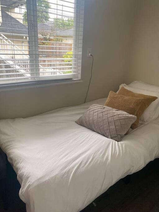 4 Bedroom Upper Level Kits Home Vancouver Esterno foto