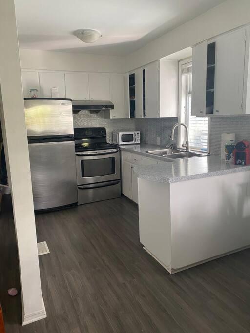 4 Bedroom Upper Level Kits Home Vancouver Esterno foto