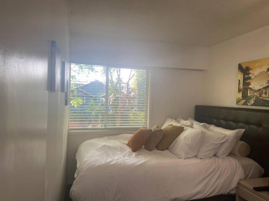 4 Bedroom Upper Level Kits Home Vancouver Esterno foto
